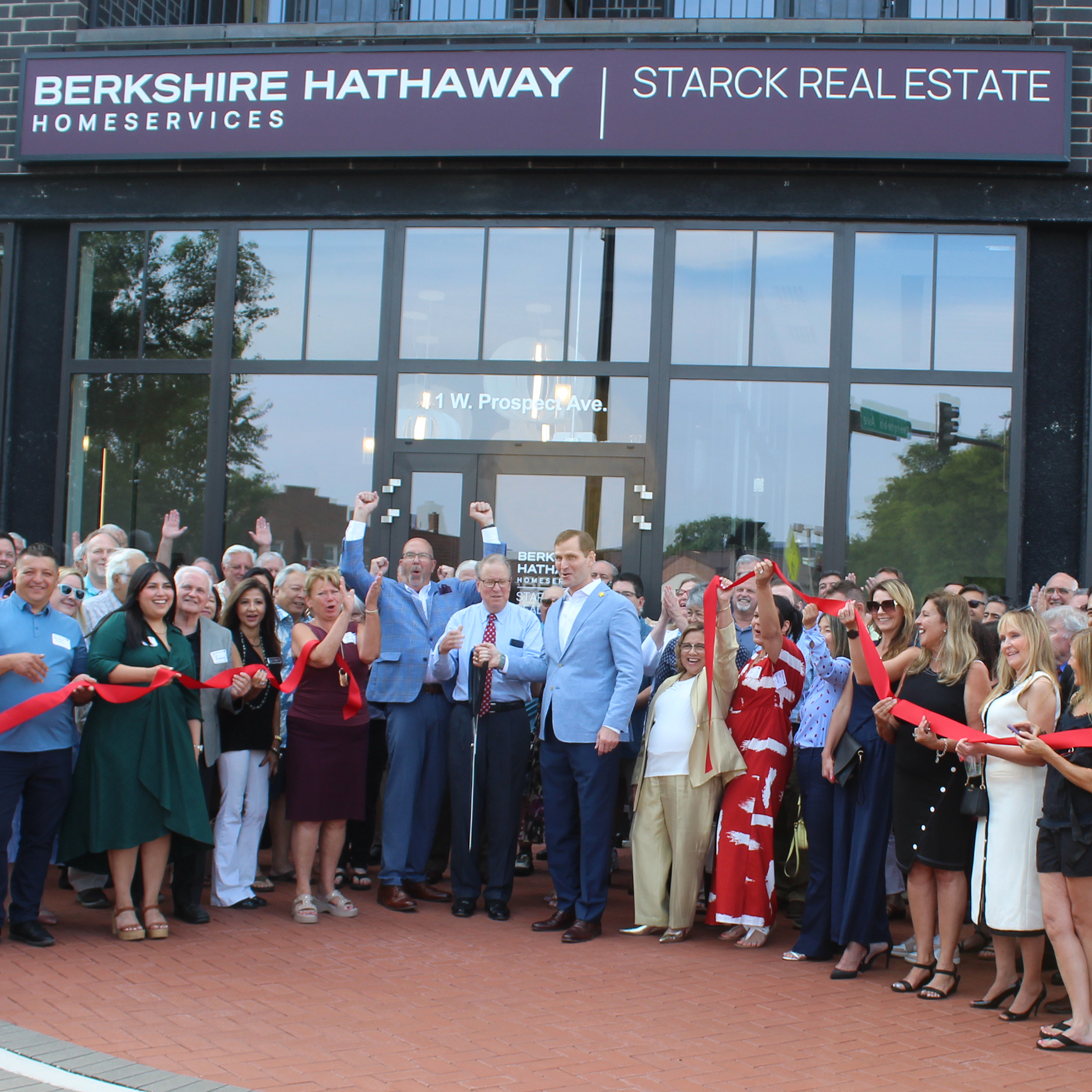 Berkshire Hathaway New Office Ribbon Cutting