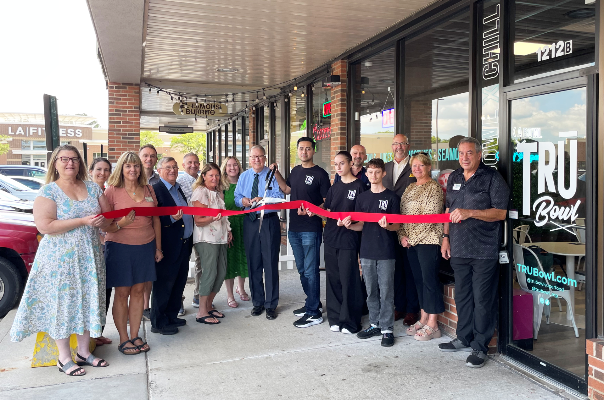 TRU Bowl Superfood Bar Ribbon Cutting
